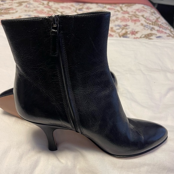 Worn once, PRADA leather booties - Picture 5 of 8